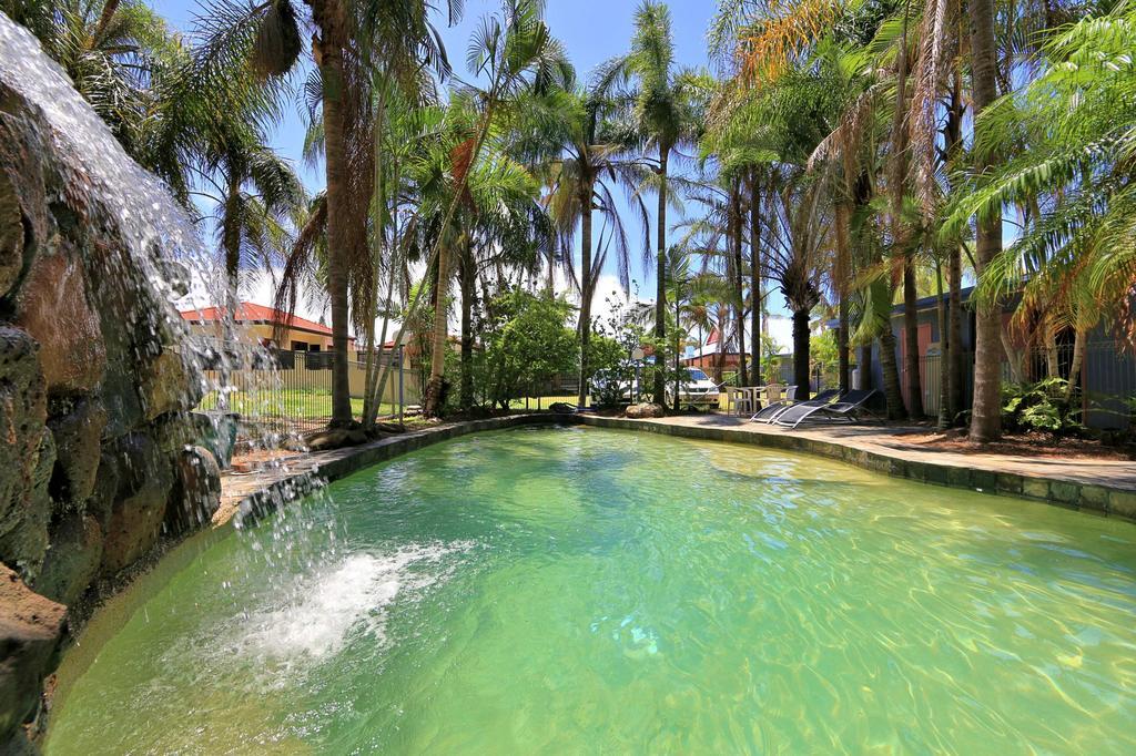 Bargara Gardens Boutique Villas Esterno foto